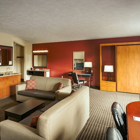 Wyndham Garden Anchorage Airport Hotel Exterior foto